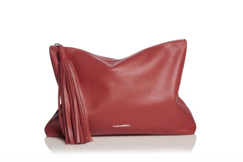 Bolso piel rojo clutch con borla Lacambra